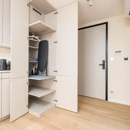 Apartment Aloha Centrum *