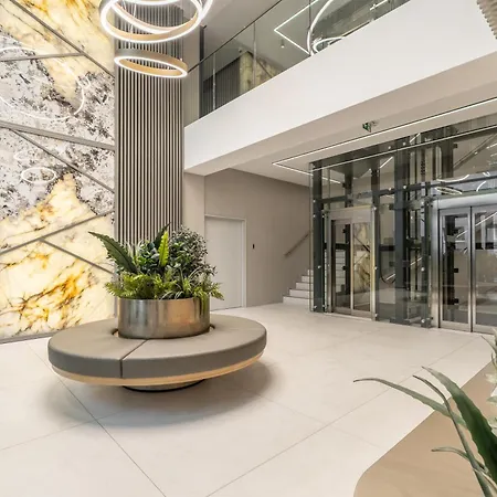 Aloha Centrum Apartment *